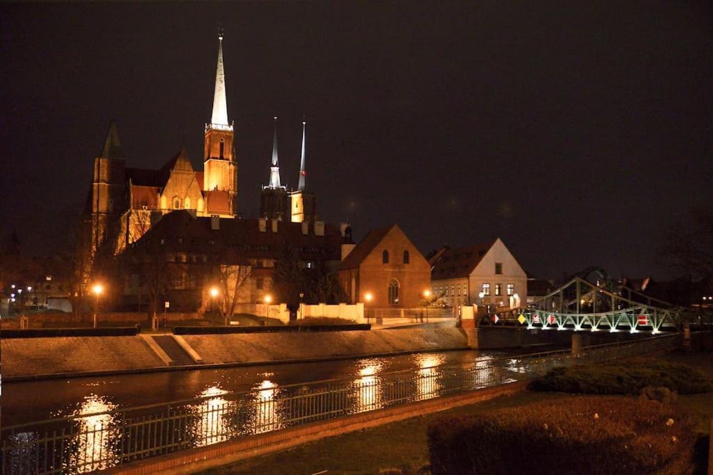 Natural Apartment In The City Center - Old Town Wrocław Eksteriør bilde
